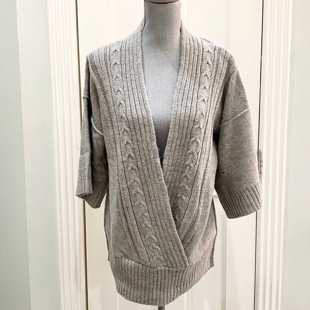 Banana Republic Gray Deep VNeck Cable-neck Sweater